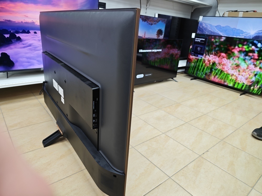 QLED Телевизор Grundig 55 GH8700