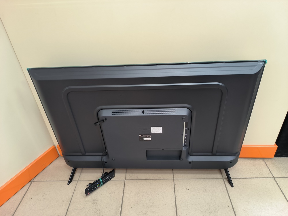 LED Телевизор BQ 50FSU42B