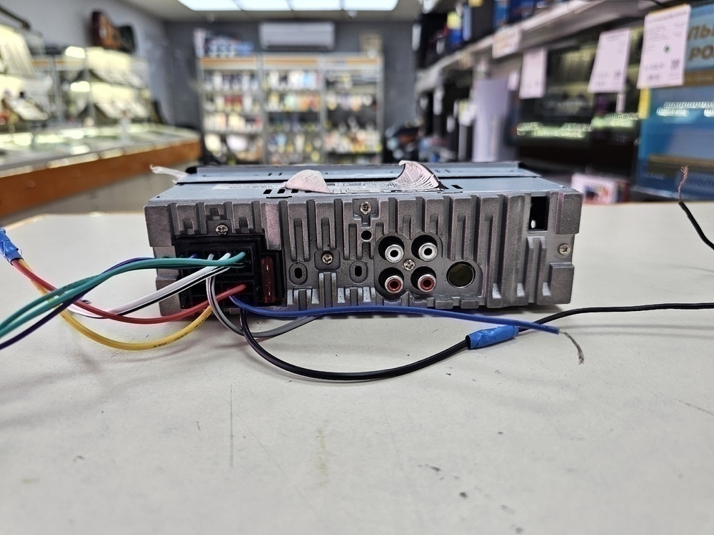 Автомагнитола Dexp GX-24