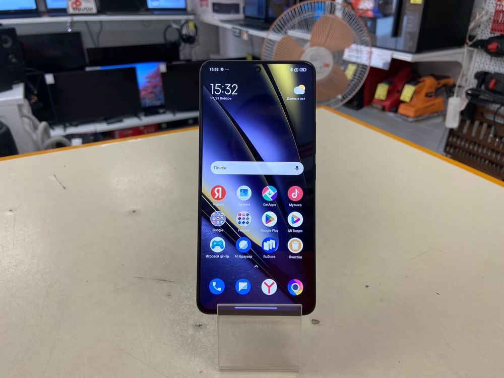 Смартфон Xiaomi POCO F6 12/512