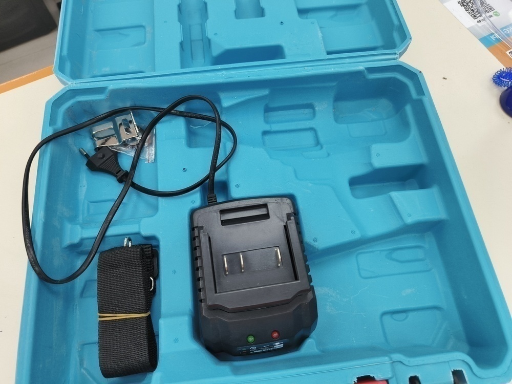 Гайковерт Makita 40V