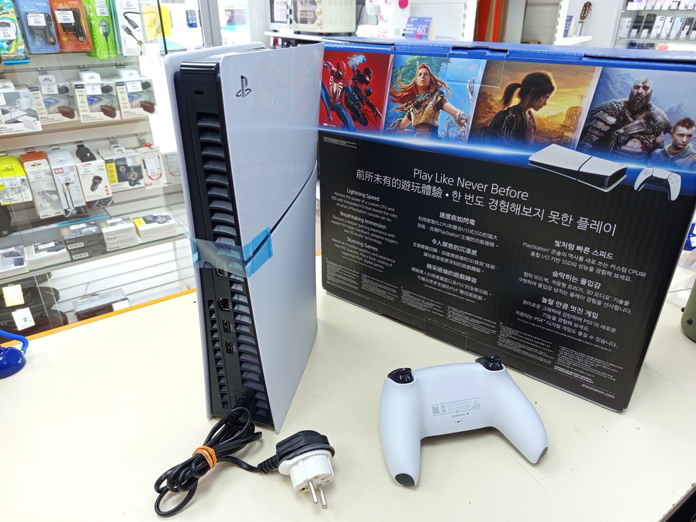 Игровая приставка PlayStation 5 Slim Digital Edition 825Gb