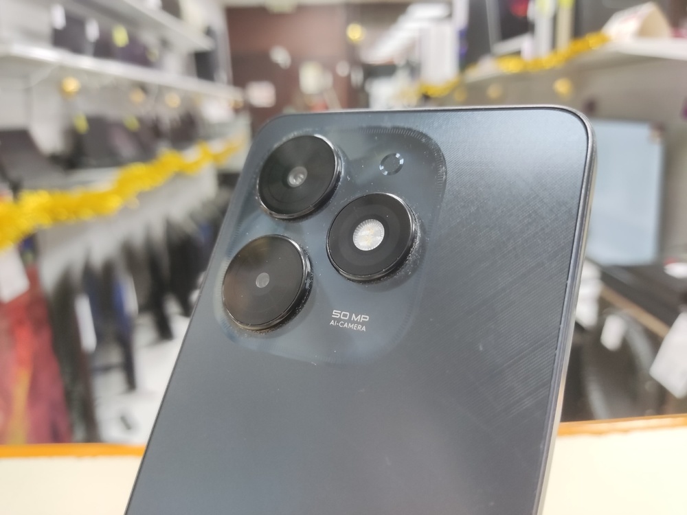 Смартфон Tecno Spark 20C 4/256