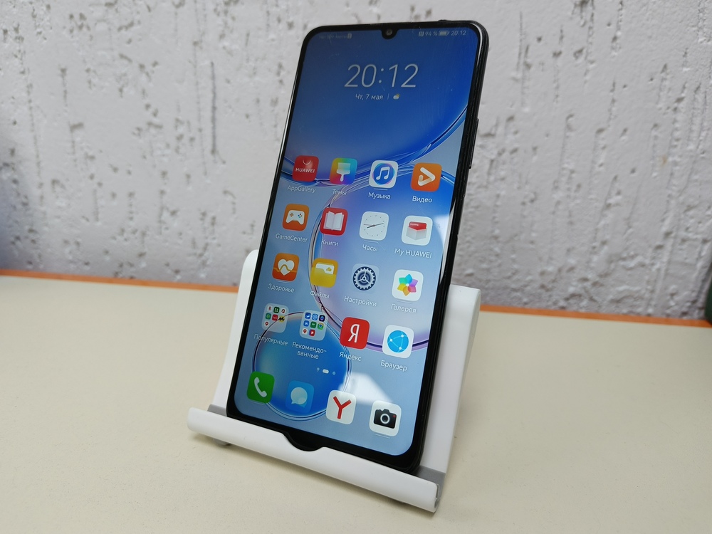Смартфон Huawei Nova Y70 4/64 Gb
