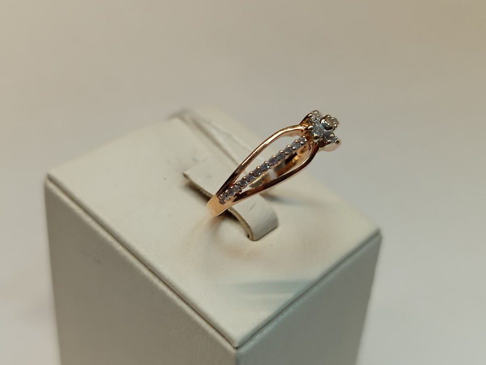 КОЛКМИ585 КОЛЬЦО С КАМНЯМИ (Au 585)