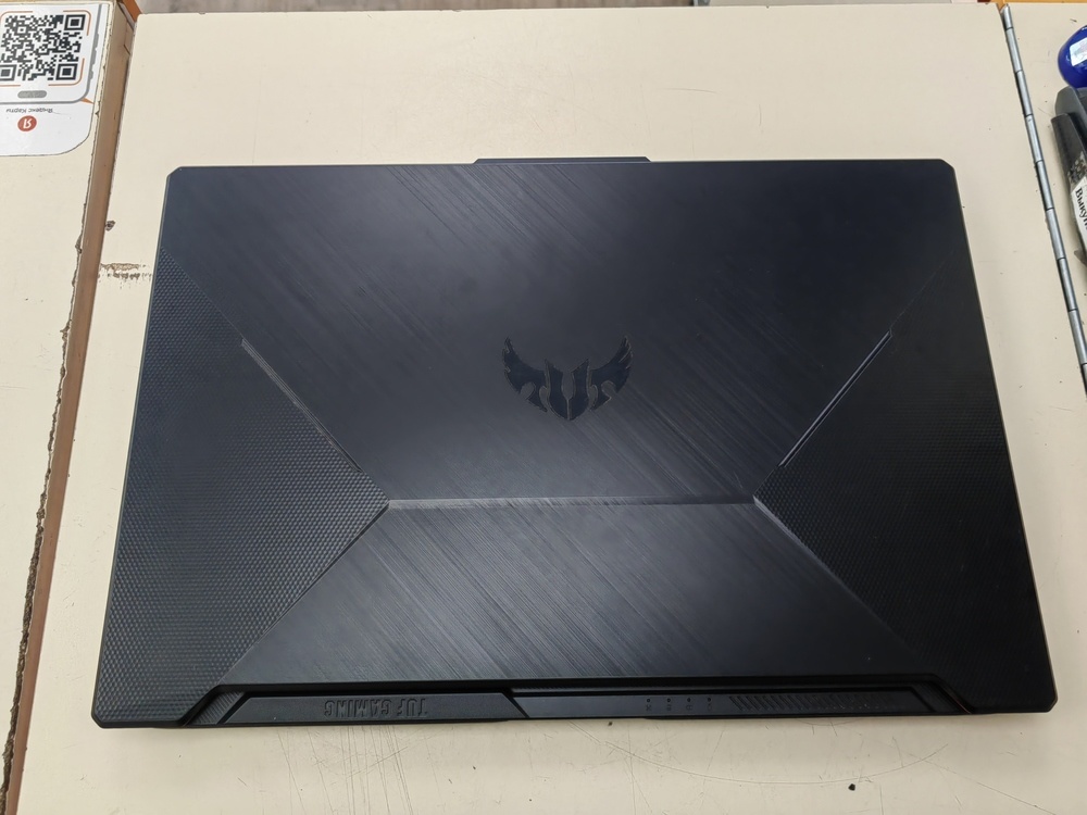 Ноутбук ASUS; Core i5-10300H, GeForce GTX 1650 TI, 16 Гб, 512 GB, Нет