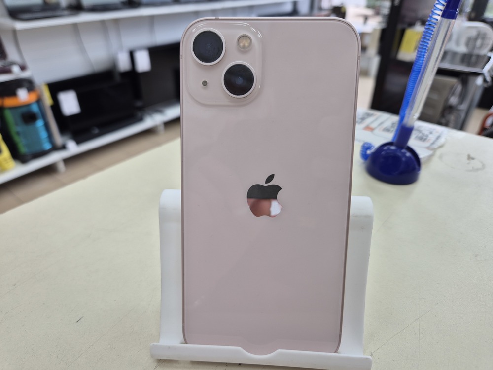 Смартфон Apple iPhone 13 256Gb