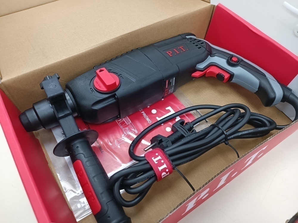 Перфоратор P.I.T. PBH24-C