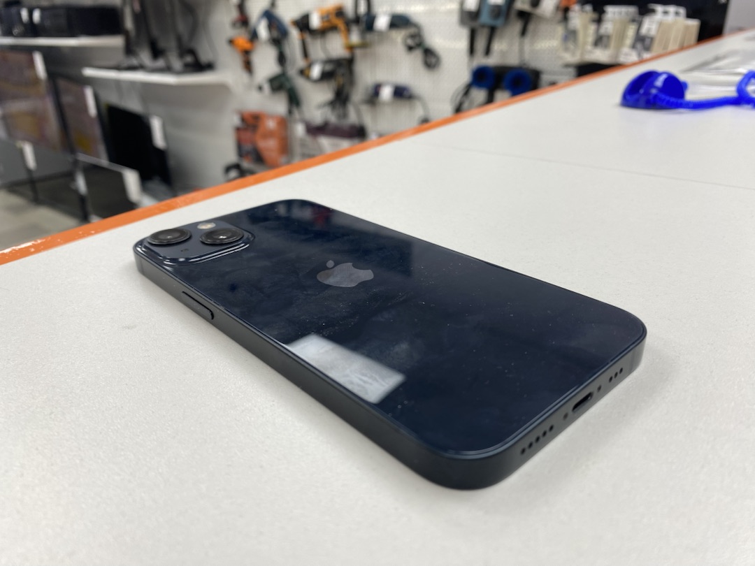 Смартфон Apple iPhone 13 128Gb