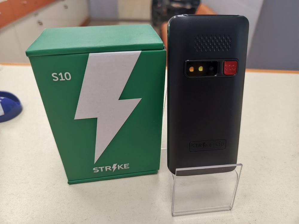 Мобильный телефон Strike S10