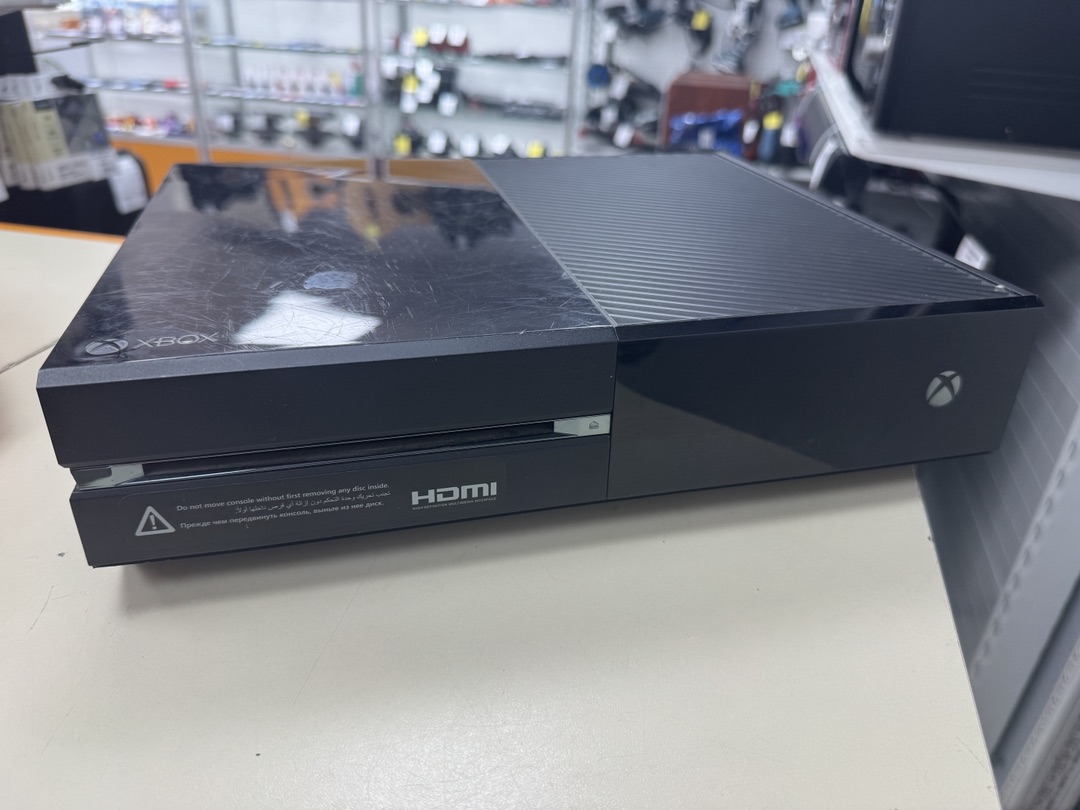 Игровая приставка Xbox One 500Gb