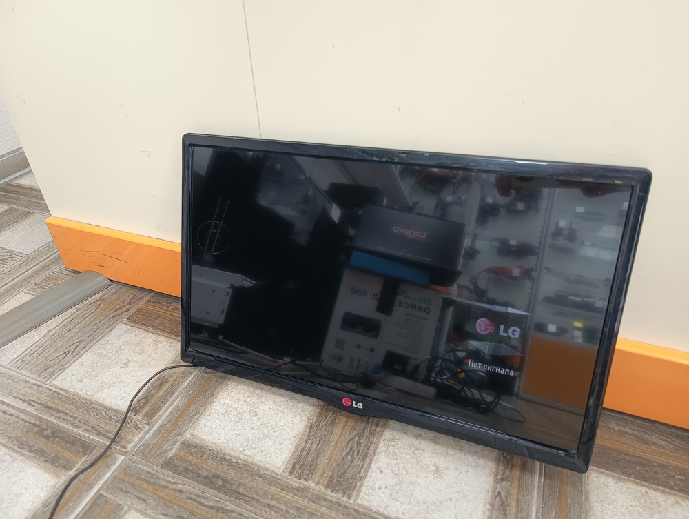 LED Телевизор LG 22LB450U