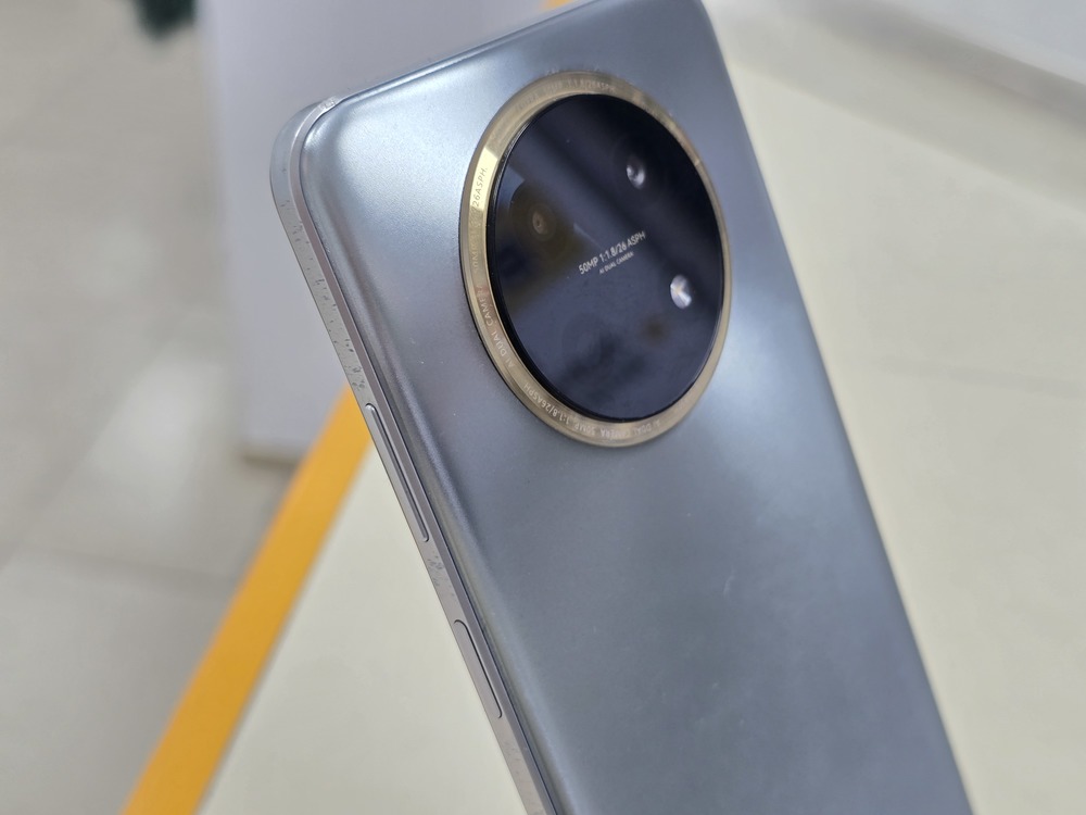 Смартфон Huawei Nova Y91 8/128