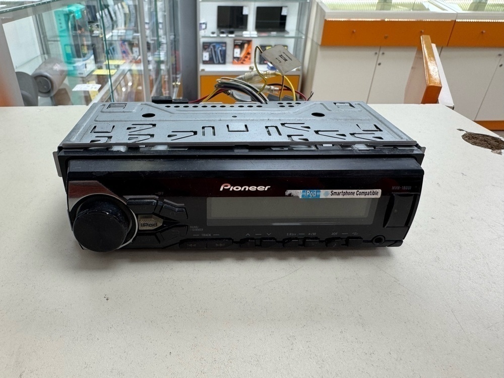 Автомагнитола Pioneer MVH-180UI