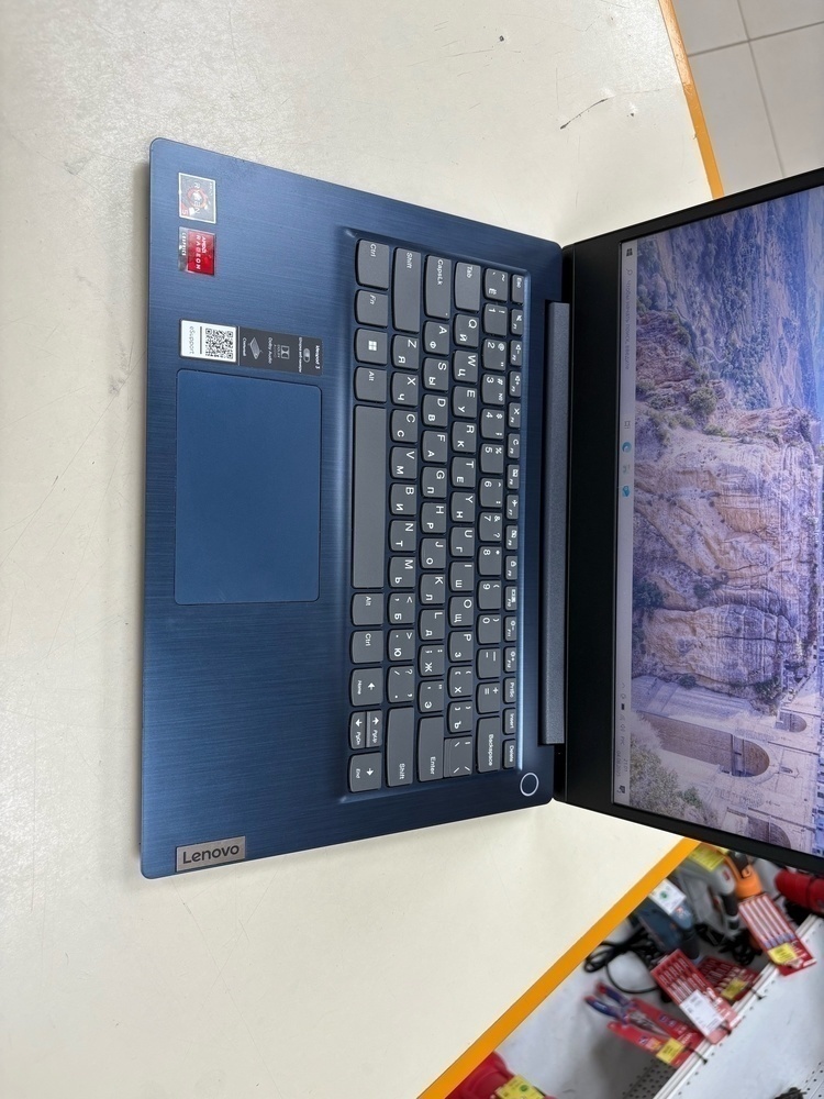 Ноутбук Lenovo 14ada05; Ryzen 5 3500U, Radeon Vega 8, 8 Гб, 512 GB, Нет