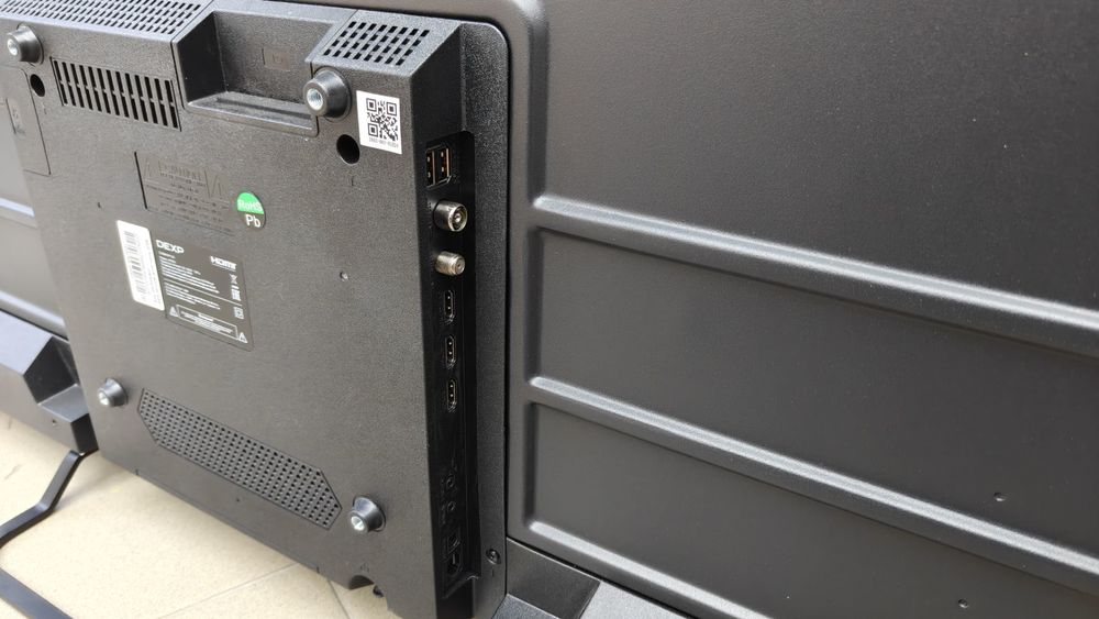 LED Телевизор Dexp 43UEG1