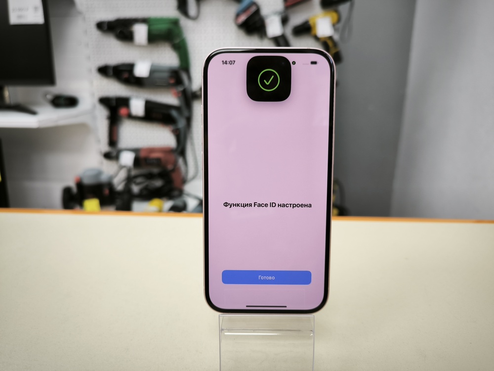 Смартфон Apple Iphone 15 128Gb