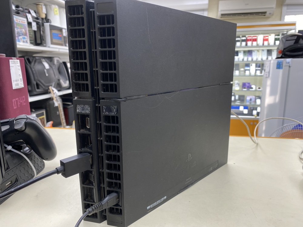 Игровая приставка PlayStation 4 500GB