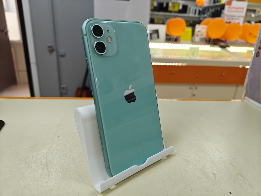 Смартфон Apple iPhone 11 64Gb