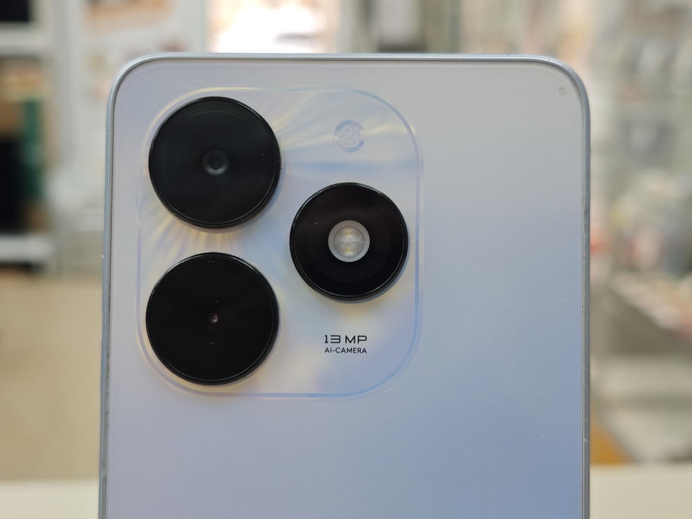 Смартфон Tecno Spark Go 2024 4/128