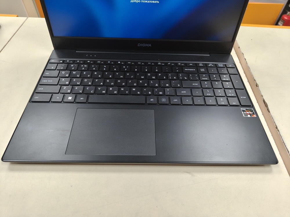 Ноутбук DIGMA EVE A5820; Ryzen 3 3200U, Radeon Vega 3, 8 Гб, 256 Гб, Нет