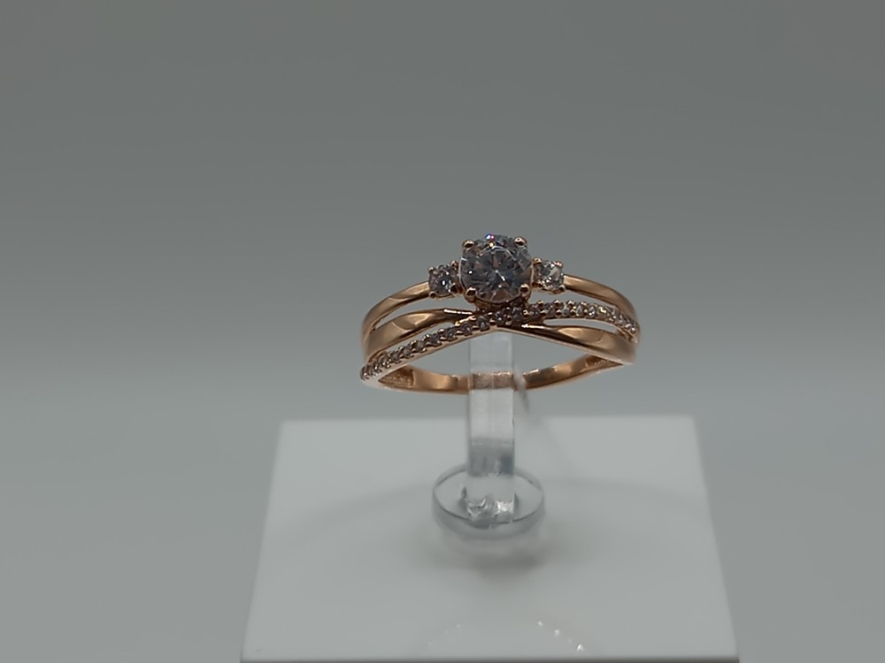 КОЛЬЦО С КАМНЯМИ (Au 585)