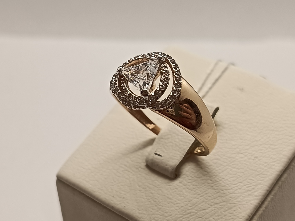 КОЛЬЦО С КАМНЯМИ (Au 585)