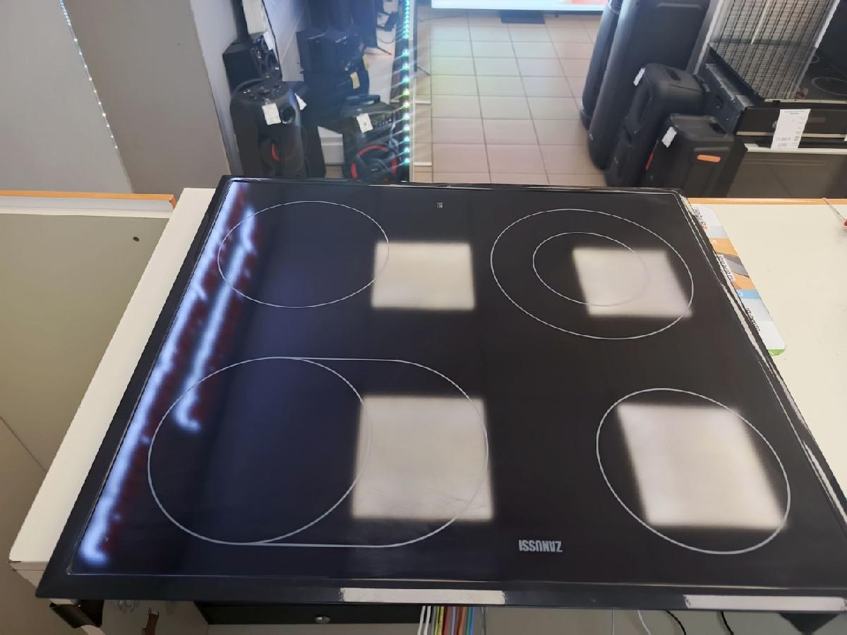 Встраиваемая электрическая панель Zanussi ZK630IN