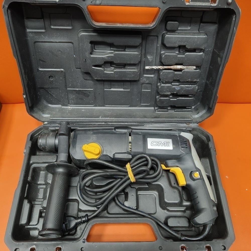 Перфоратор CMI C-BH-800B