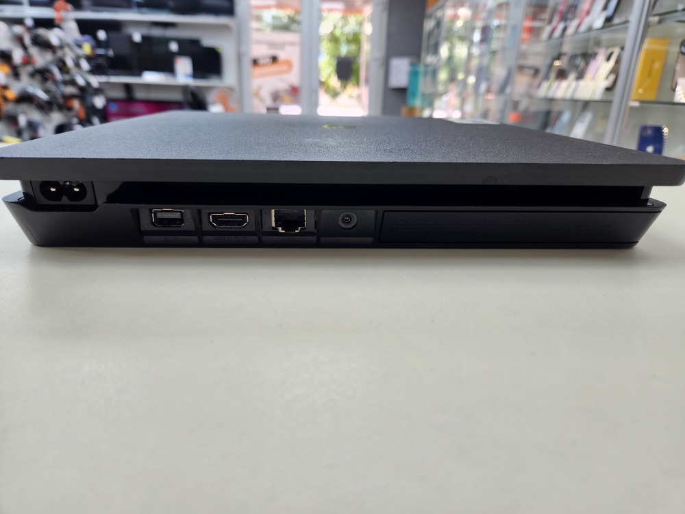 Игровая приставка PlayStation 4 Slim 1Tb