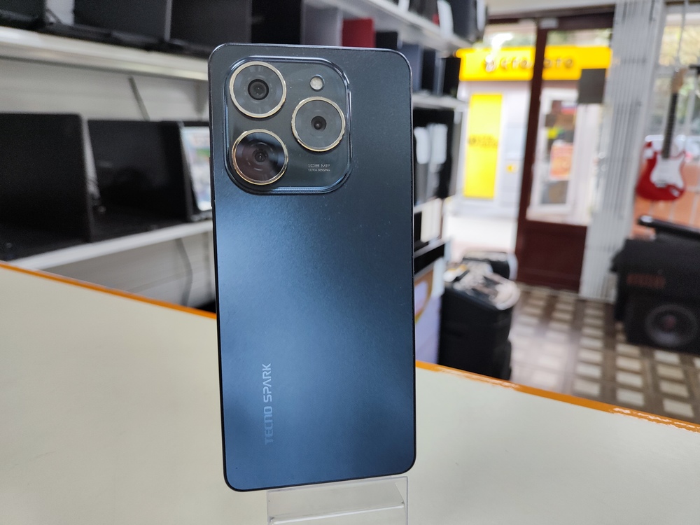 Смартфон Tecno SPARK 20 PRO 8/256