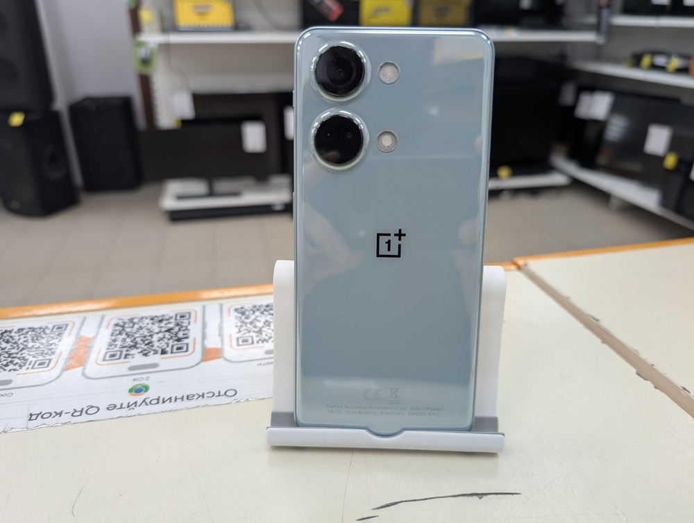Смартфон OnePlus Nord 3 16/256
