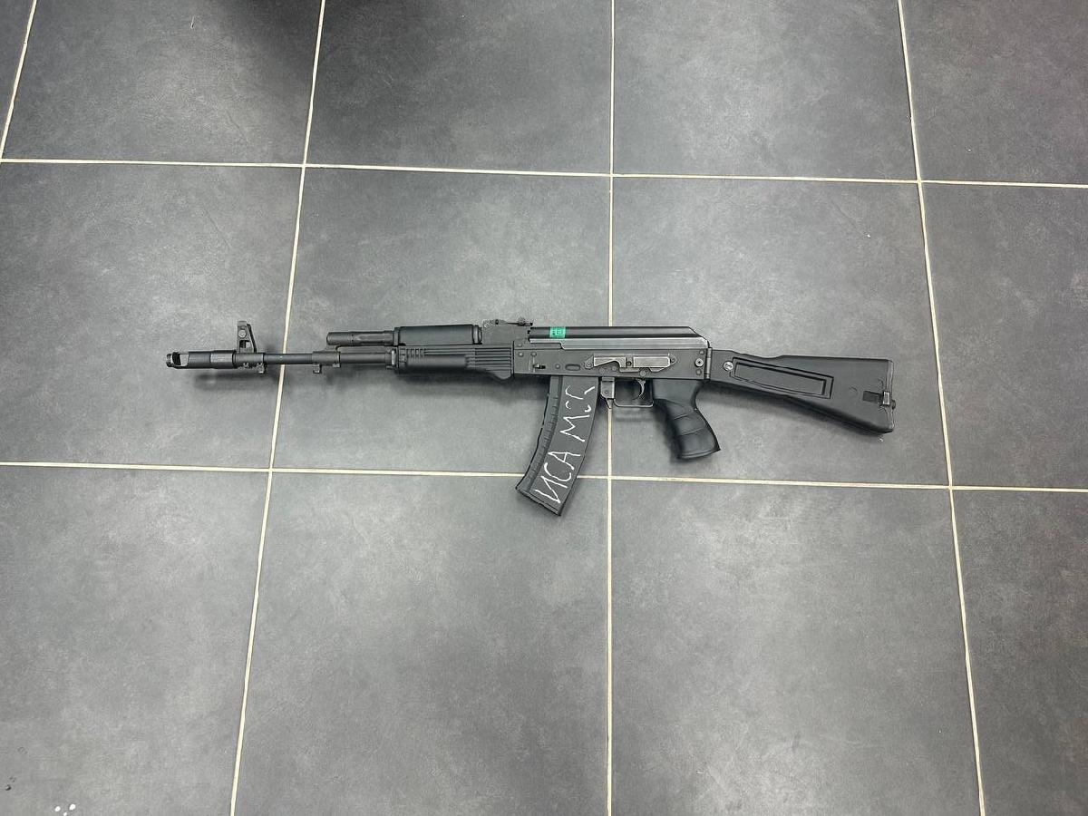Страйкбольный автомат AK 74;
