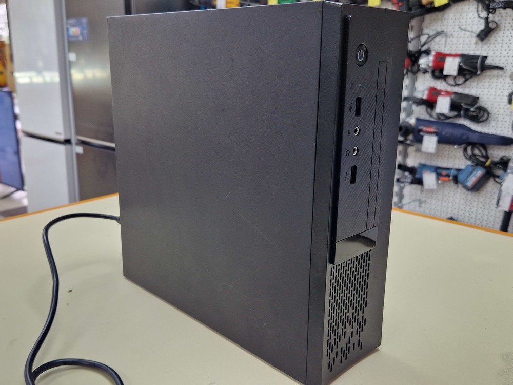 Системный блок Inwin; Celeron J1900, Intel HD Graphics 400, 8 Гб, 500 Гб, Нет