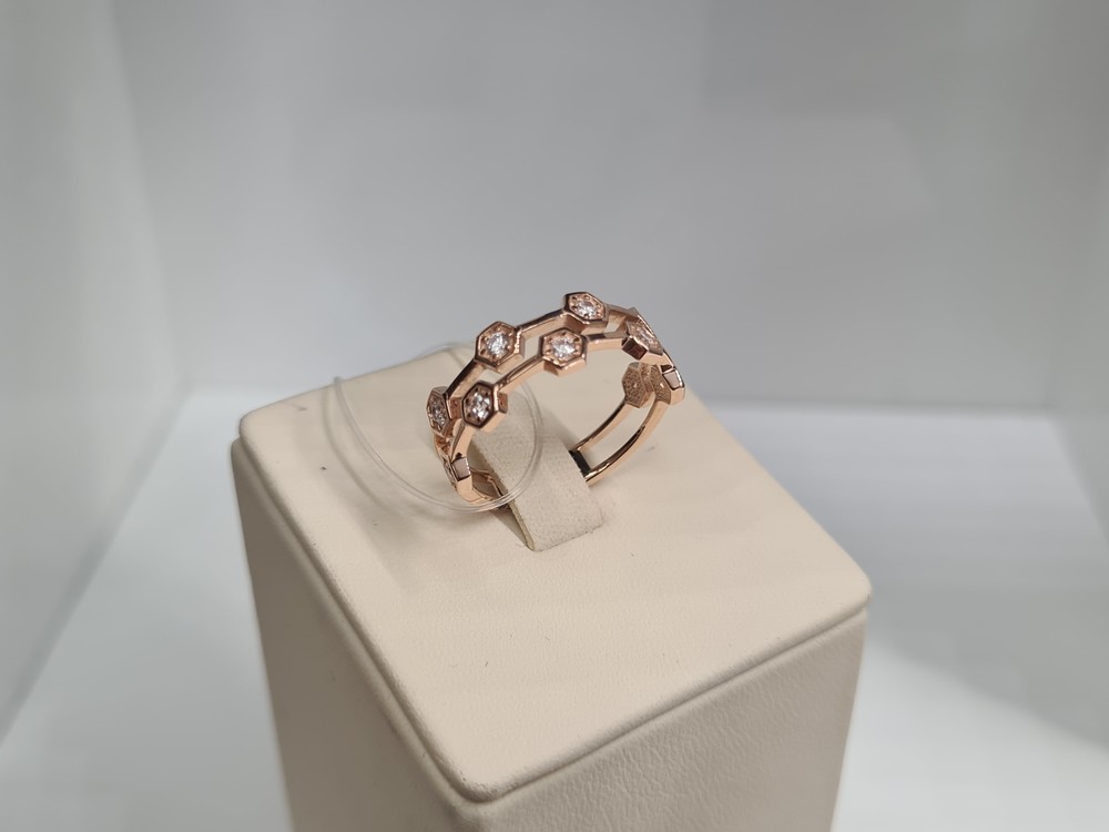 КОЛЬЦО С КАМНЯМИ (Au 585)