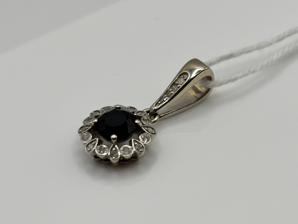 ПОДКМИ585 ПОДВЕСКА С КАМНЯМИ (Au 585)