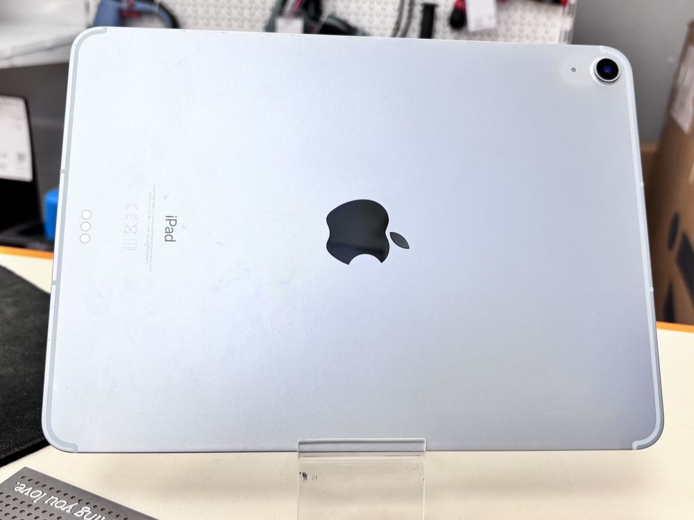 Планшет Apple iPad Air 4 64ГБ (2020 A2324/A2325/A2072 (Wi-Fi + Cellular)
