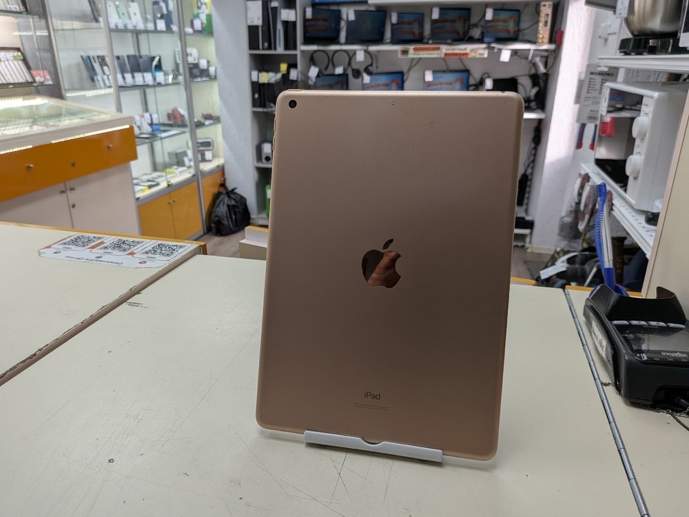 Планшет Apple IPad 7 128 ГБ A2197 (Wi-Fi)