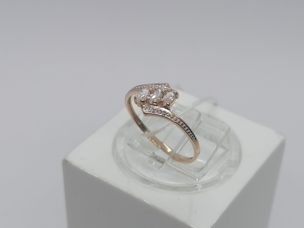 КОЛКМИ585 КОЛЬЦО С КАМНЯМИ (Au 585)