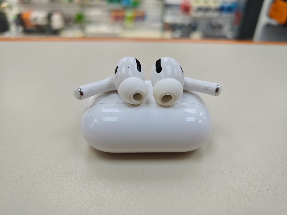 Наушники беспроводные Apple AirPods Pro