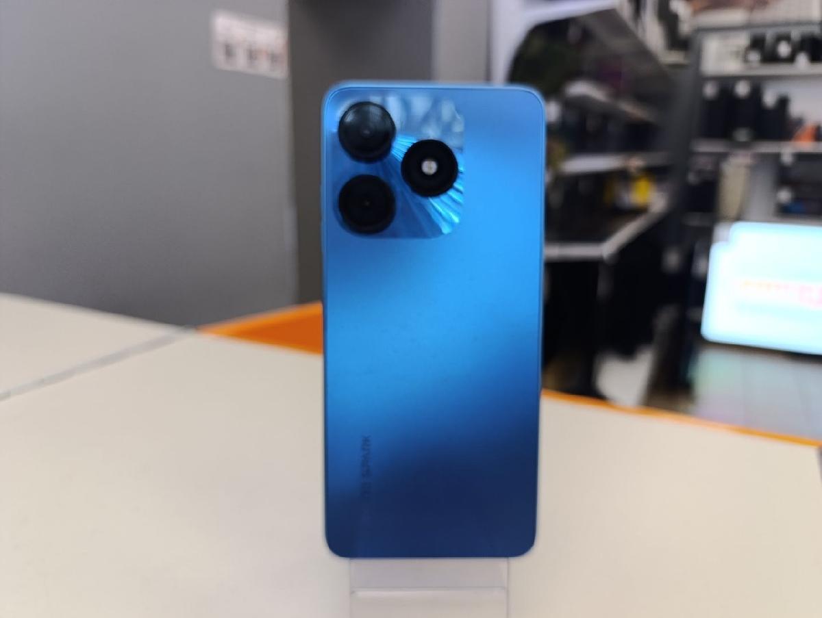 Смартфон Tecno Spark 10 4/128