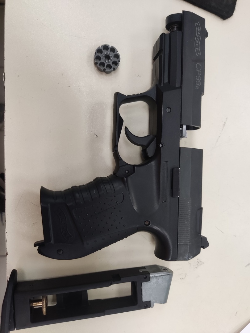 Пневматика Пистолет Walther cr99