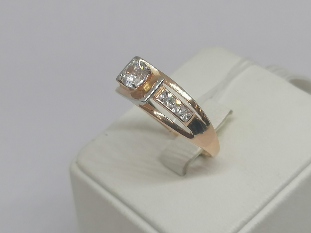 018591 КОЛЬЦО С КАМНЯМИ (Au 585) 018591 КОЛЬЦО С КАМНЯМИ (Au 585)