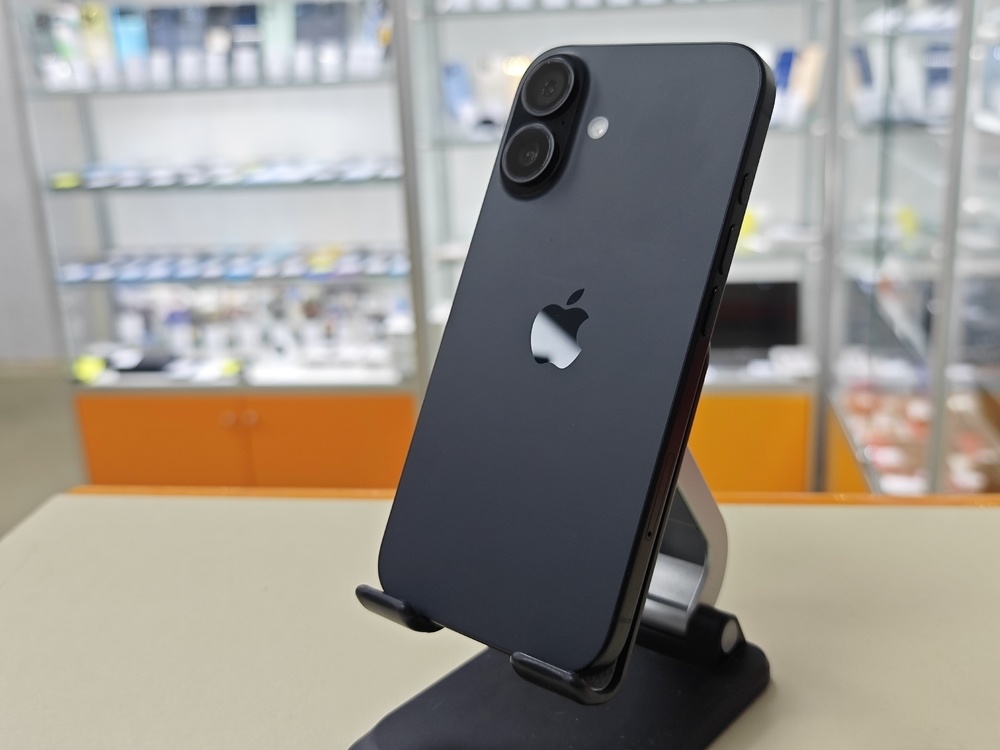 Смартфон Apple Iphone 16 128Gb