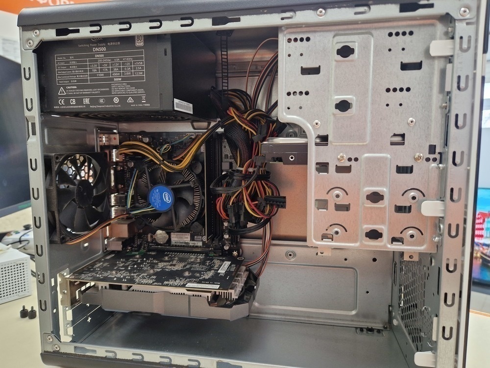 Системный блок DEXP -; Core i3-9100F, GeForce GTX 1050 Ti, Нет, 1 Tb