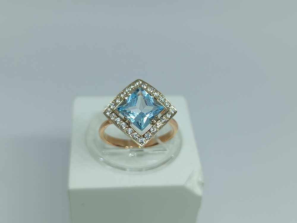 КОЛКМИ585 КОЛЬЦО С КАМНЯМИ (Au 585)