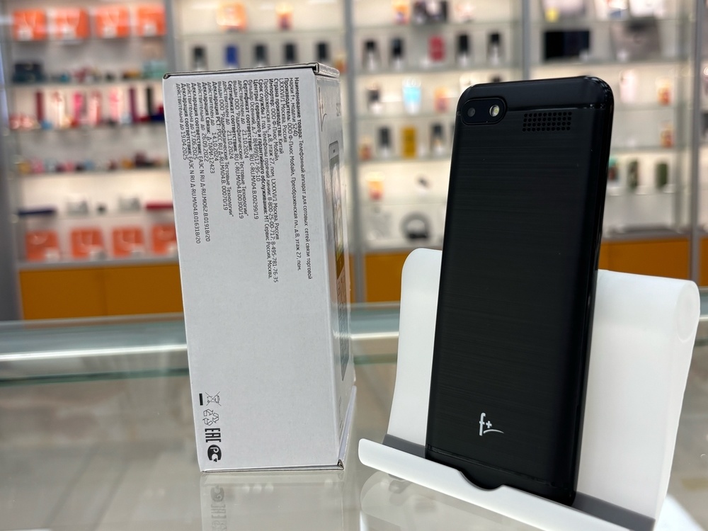 Мобильный телефон F+ S240