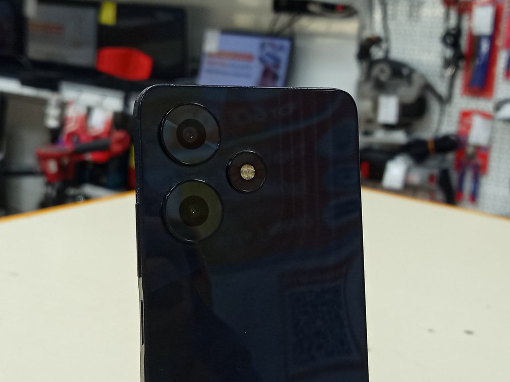 Смартфон Infinix HOT 30 8/128