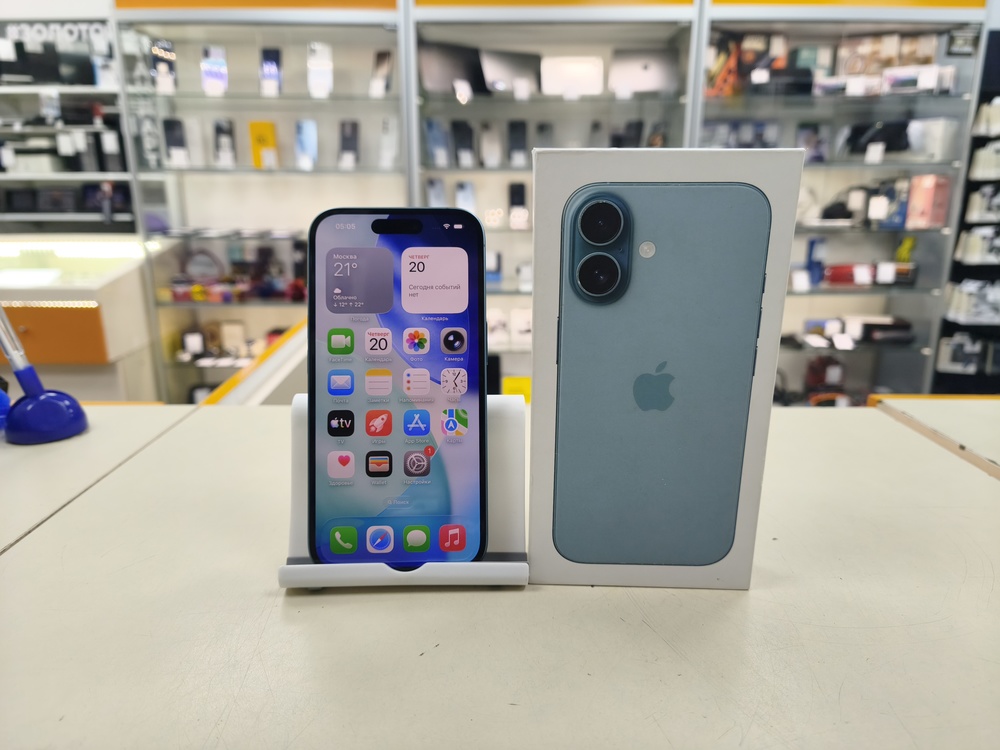 Смартфон Apple Iphone 16 128Gb