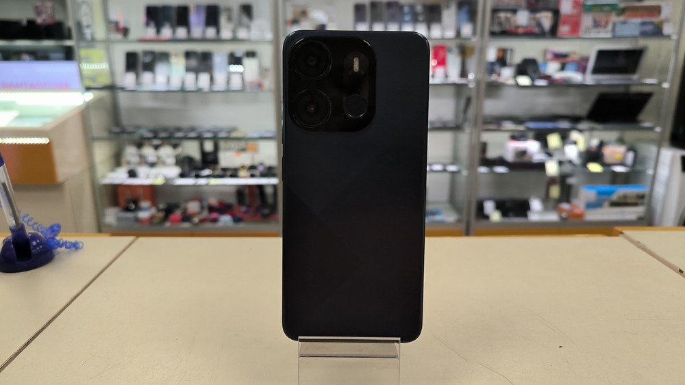 Смартфон Tecno Spark Go 2023 3/64